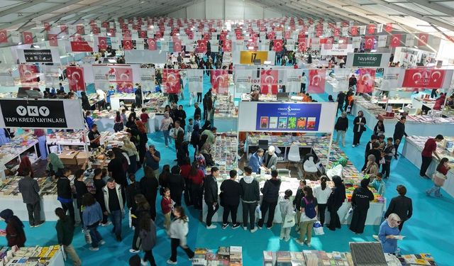 410 bin ziyaretçi, 400 yazar ve 150 yayıneviyle kültür sanat şöleni yaşandı