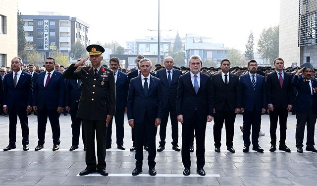 Gazi Mustafa Kemal Atatürk, Vefatının 87’nci Yıl dönümünde saygıyla anıldı