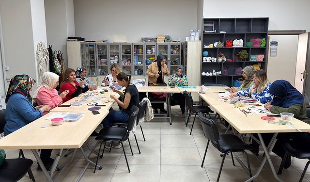 KAMEK’in Takı Tasarım Kursunda hobiler mesleğe dönüşüyor