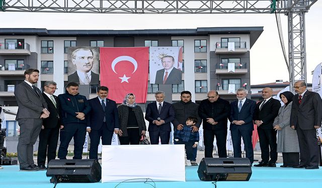 Kahramanmaraş’ta 6 bin 523 hak sahibine anahtar teslimi yapıldı