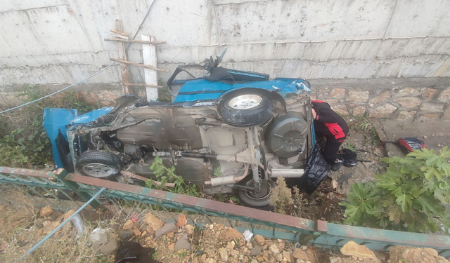 Kahramanmaraş’ta otomobil sulama kanalına uçtu