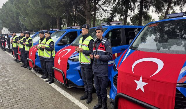 Kahramanmaraş’ta Emniyet ve Jandarmaya 88 yeni araç teslim edildi