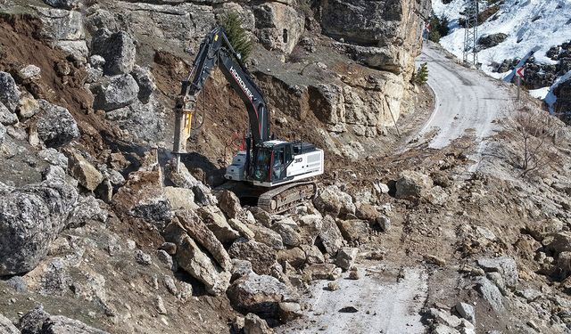 Büyükşehir’den Göksun kırsalında olumsuz hava koşullarıyla etkin mücadele