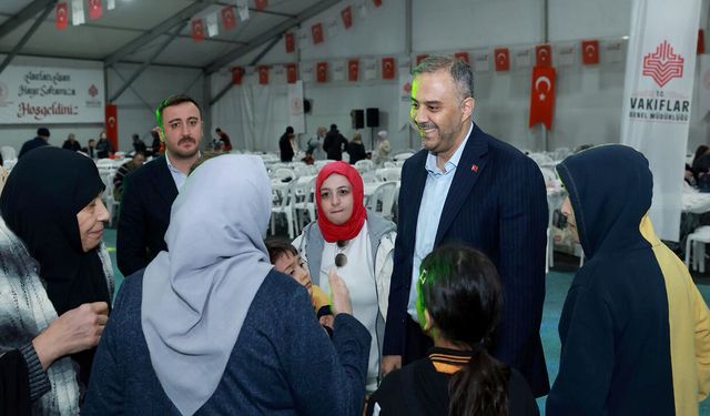 Başkan Toptaş, Ramazan’ın bereketini vatandaşlarla aynı sofrada paylaştı