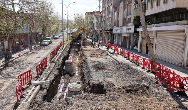 Dumlupınar Mahallesi’ne 8 kilometrelik yeni altyapı hattı kazandırılıyor