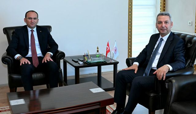 KSÜ Rektörü Okumuş’tan Afşin Kaymakamı Sarıdoğan’a ziyaret