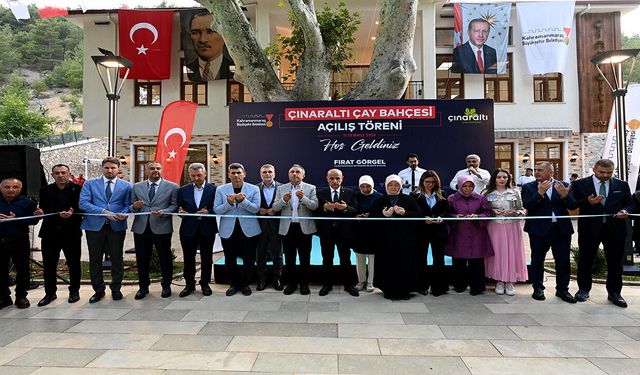 Çınaraltı Çay Bahçesi hizmete açıldı