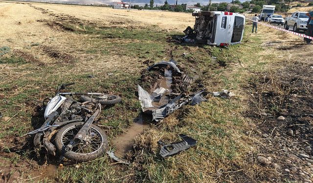 Kahramanmaraş’ta minibüs ile motosiklet çarpıştı: 1 ölü