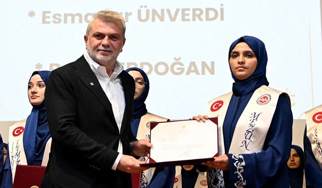 Başkan Görgel, 70 Hafızın mezuniyet sevincine ortak oldu
