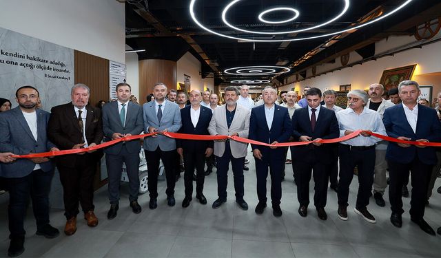 Kâbe Örtüleri ve Mukaddes Emanetler Onikişubat’ta ziyarete açıldı