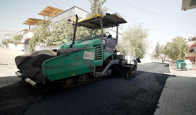 Dulkadiroğlu’ndaki okul bölgelerinin yolları Büyükşehir ile yenileniyor