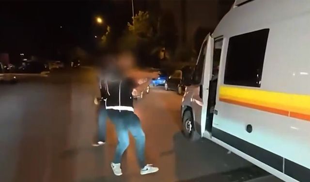 Kahramanmaraş’ın da aralarında bulunduğu 71 ilde yapılan operasyonda 894 kişi yakalandı