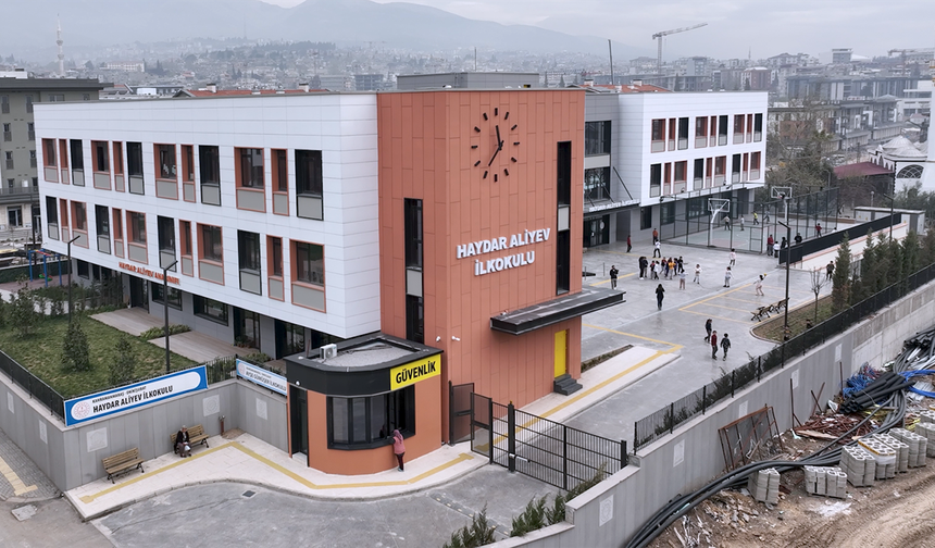 Kahramanmaraş’ta depreme dayanıklı ve güvenli okullar inşa ediliyor