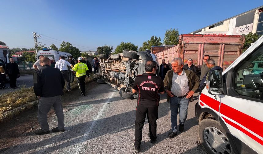 Kahramanmaraş’ta İşçi Servisi ile Otomobil Çarpıştı: 12 Yaralı