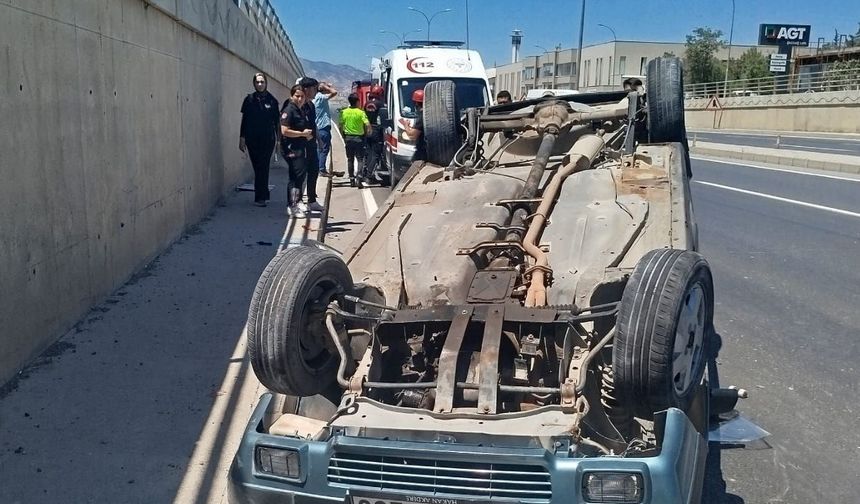 Kahramanmaraş’ta otomobil takla attı: 2 yaralı