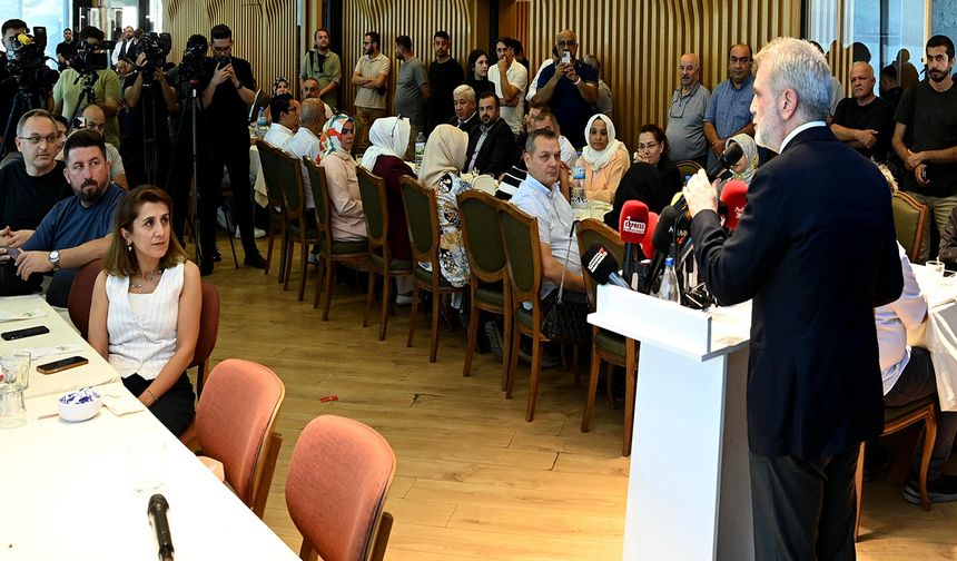 Büyükşehir, YKS’de Dereceye giren öğrencileri özel bir programla onurlandırdı