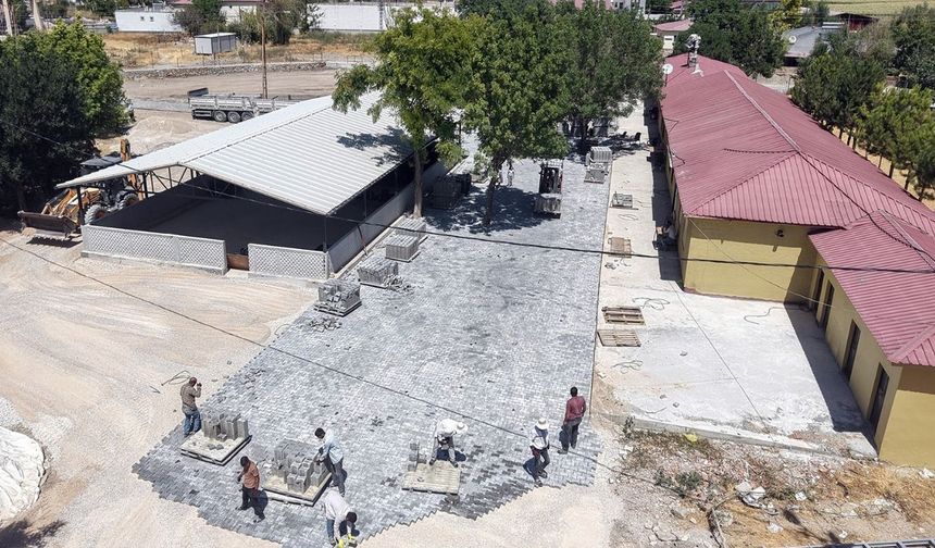 Büyükşehir’den Elbistan Alembey’in sosyal tesisine düzenleme