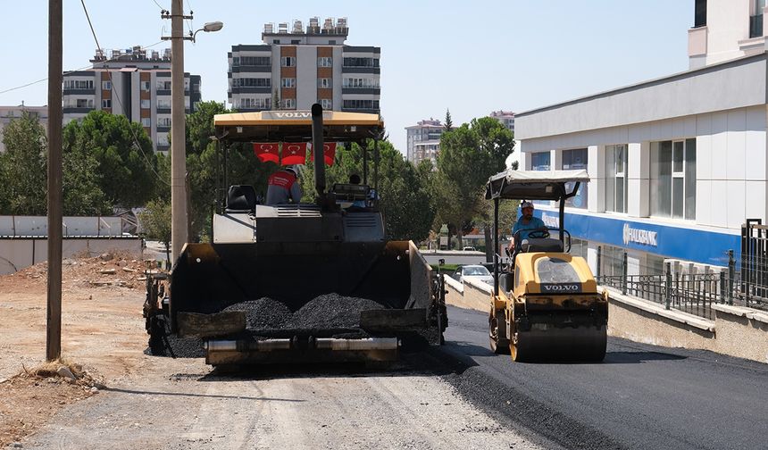 Onikişubat Belediyesi’nden Şehit Abdullah Çavuş Mahallesi’ne 5 bin ton asfalt