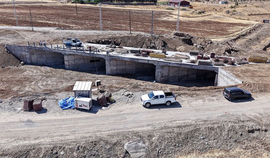 Eski köprü tarihe karışıyor