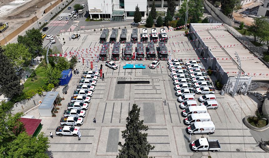 Büyükşehir’den 144 hizmet aracı filoya kazandırıldı