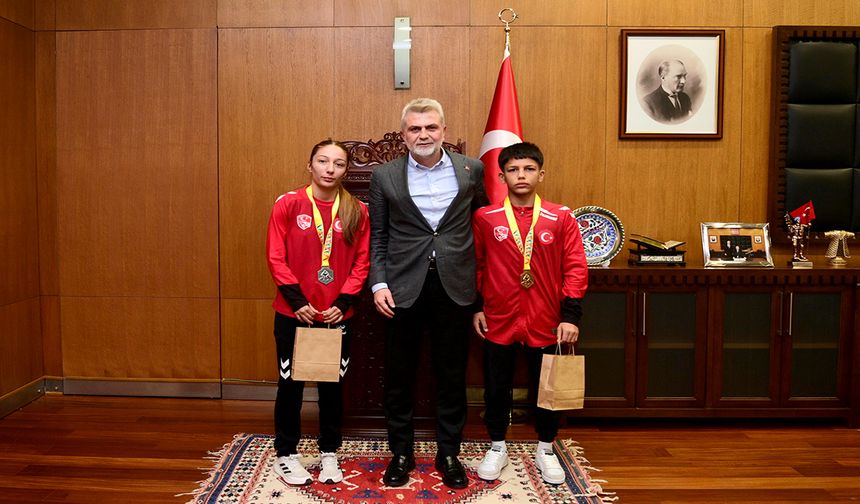 Görgel, Balkan Şampiyonu genç güreşçileri ağırladı
