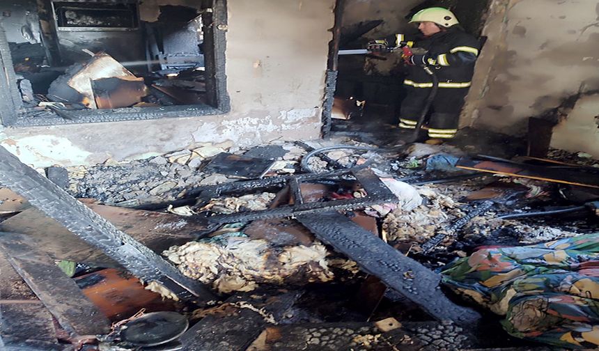 Kahramanmaraş’ta iki ayrı ev yangını