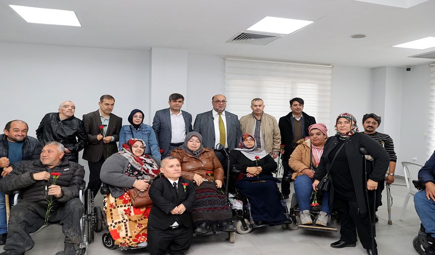Başkan Akpınar: “Engelleri birlikte aşıyoruz”