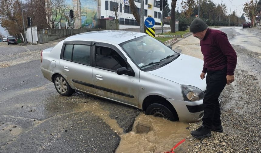 Kahramanmaraş’ta sağanak yağış hayatı olumsuz etkiledi