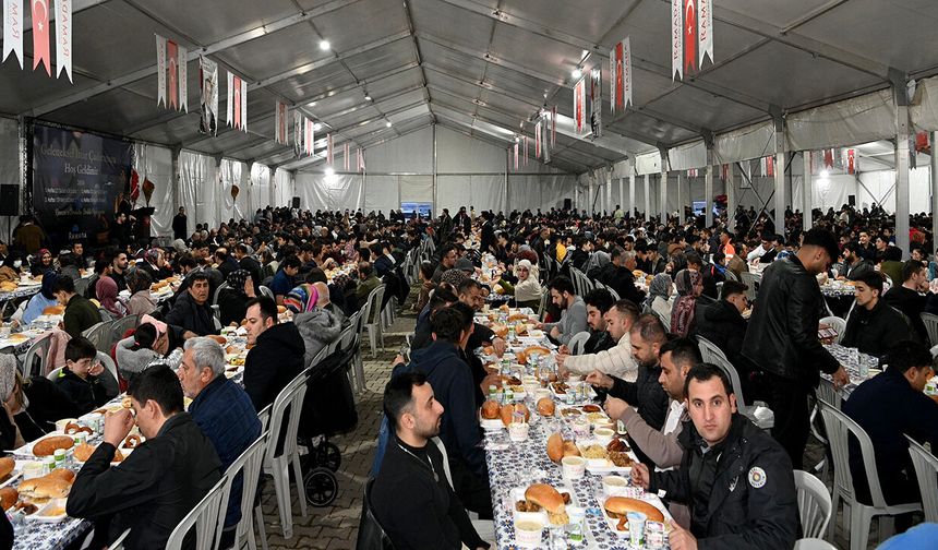 Başkan Görgel, vatandaşlarla gönül sofrasında buluştu