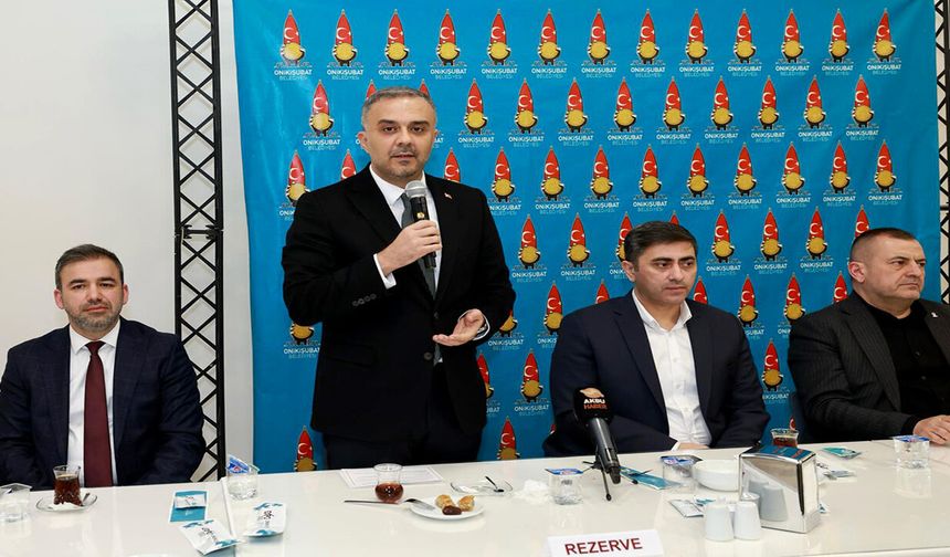 Başkan Toptaş, muhtarlarla iftar sofrasında buluştu