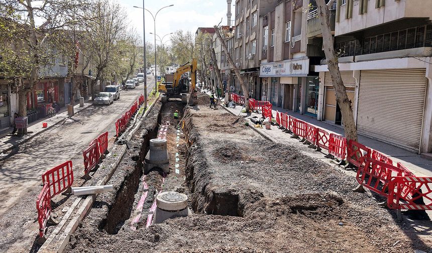 Dumlupınar Mahallesi’ne 8 kilometrelik yeni altyapı hattı kazandırılıyor