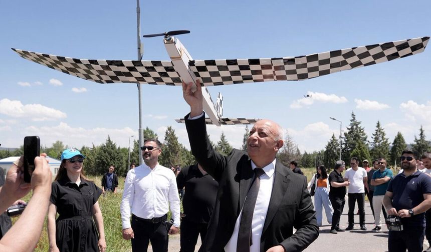 KİÜ İçin Gurur Günü: öğrencilerimizin tasarladığı İHA prototipleri gökyüzüyle buluştu