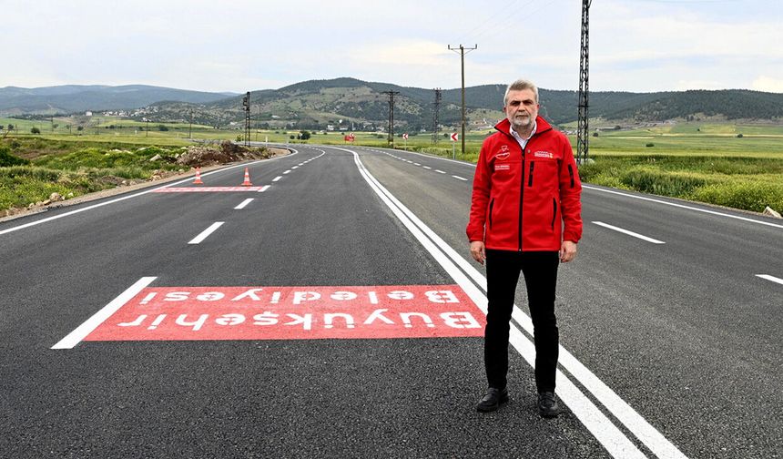 Kahramanmaraş’ta en büyük asfalt seferberliği tüm hızıyla sürüyor