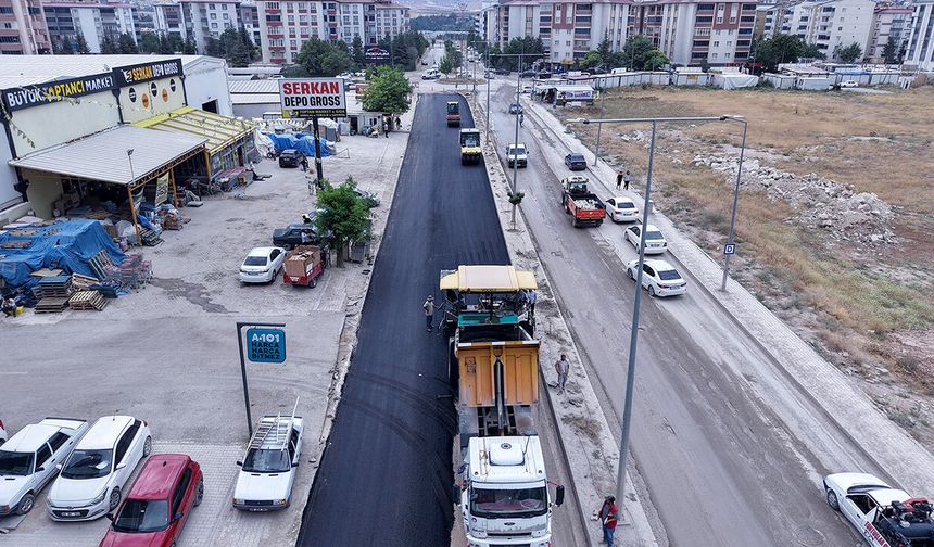Büyükşehir, Elbistan Dr. Devlet Bahçeli Bulvarı’nda büyük dönüşüm başlattı