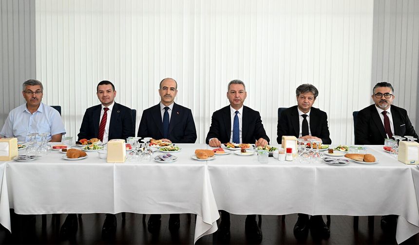 Rektör Okumuş, üniversitenin hedeflerini anlattı