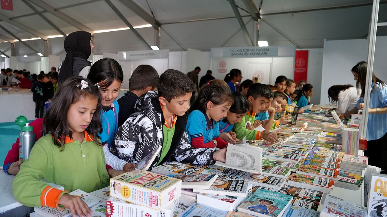 Edebiyatın Başkentinde Anadolu’nun en büyük kitap fuarı açılıyor